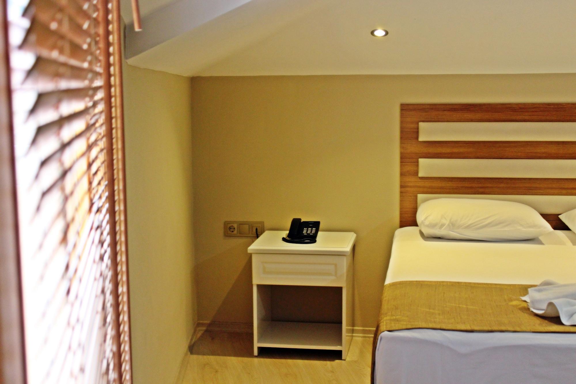 Feza Otel Trabzon Luaran gambar